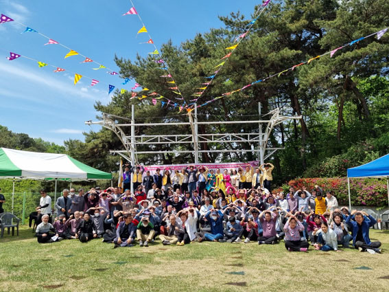 파랑새둥지 이미지